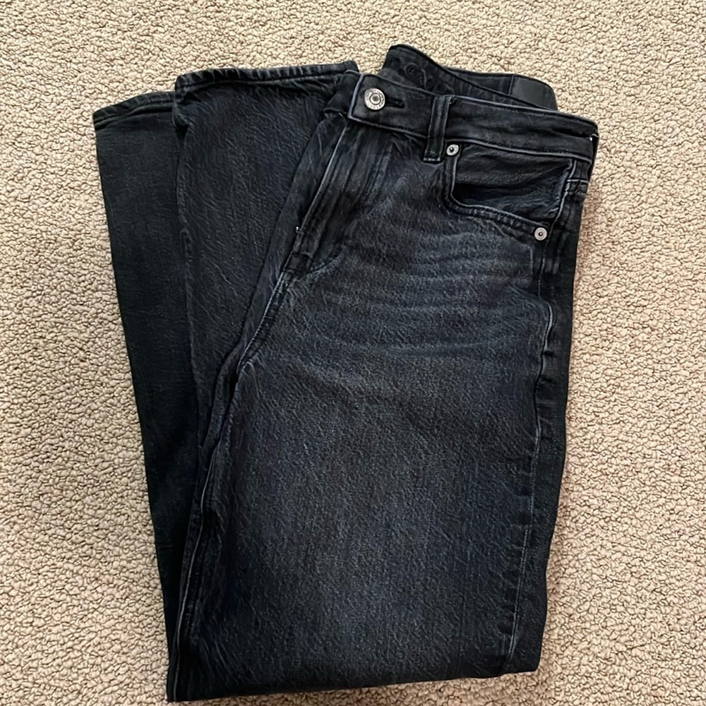 American Eagle Mom Jean in Black